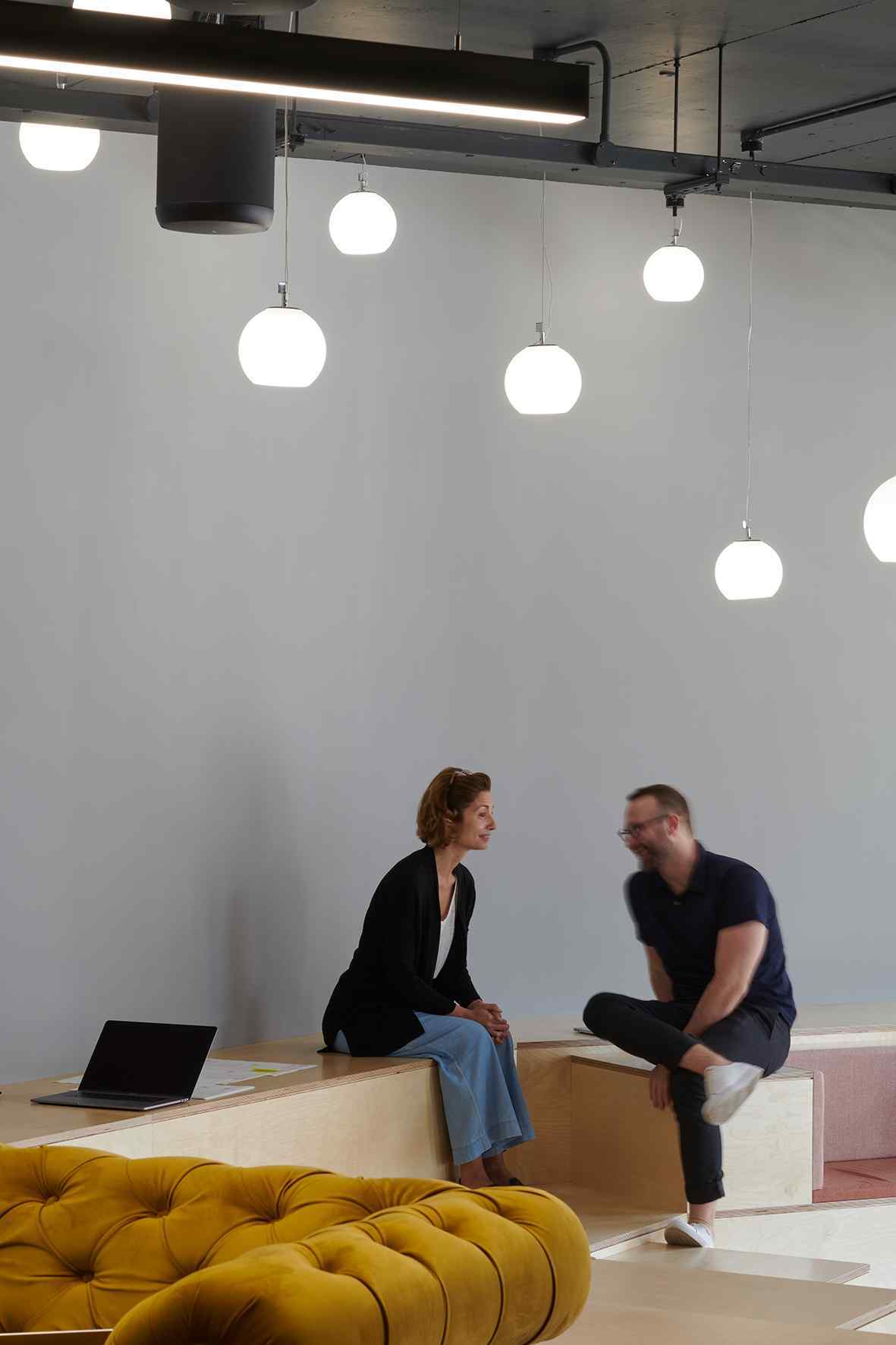 453_Turnmill_L0_Cafe Seating_03 453_Turnmill_L0_Cafe Seating_03