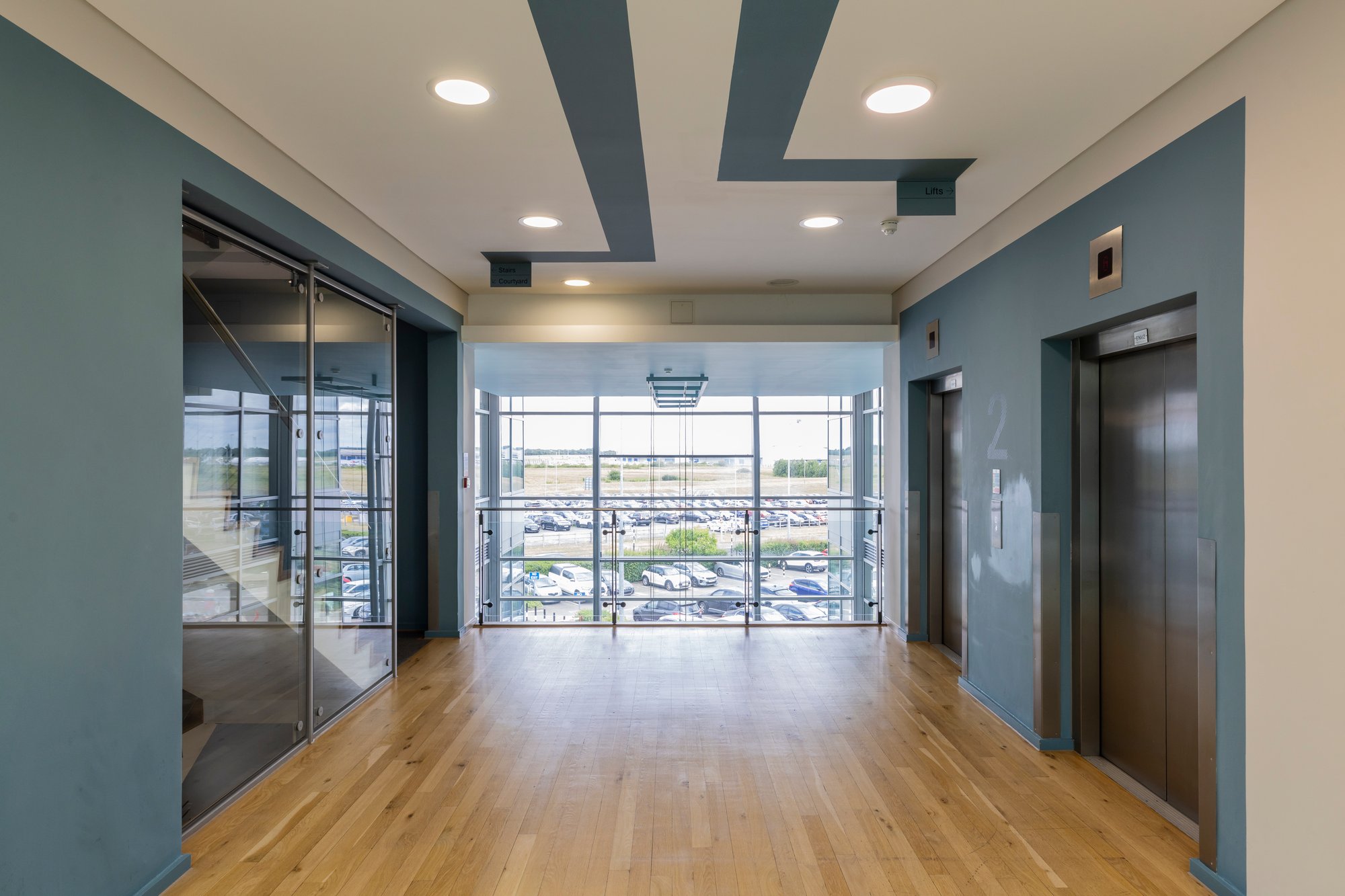 HABIT ACTION Titan Airways-1G8A6889 HABIT ACTION Titan Airways-1G8A6889