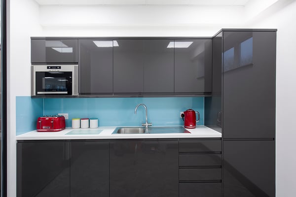 Express concrete Wimbledon office fit out teapoint