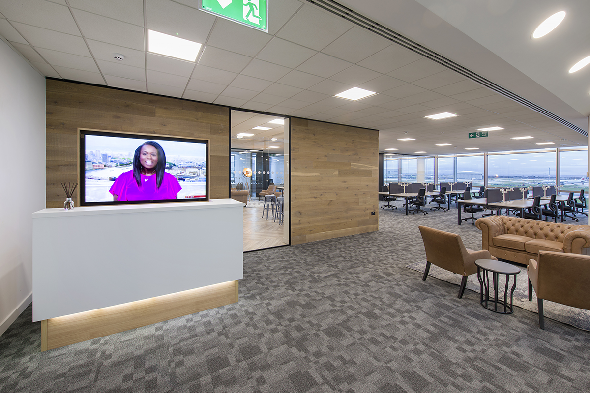 17e5369c-aeromobile-crawley-office-fit-out-008 17e5369c-aeromobile-crawley-office-fit-out-008