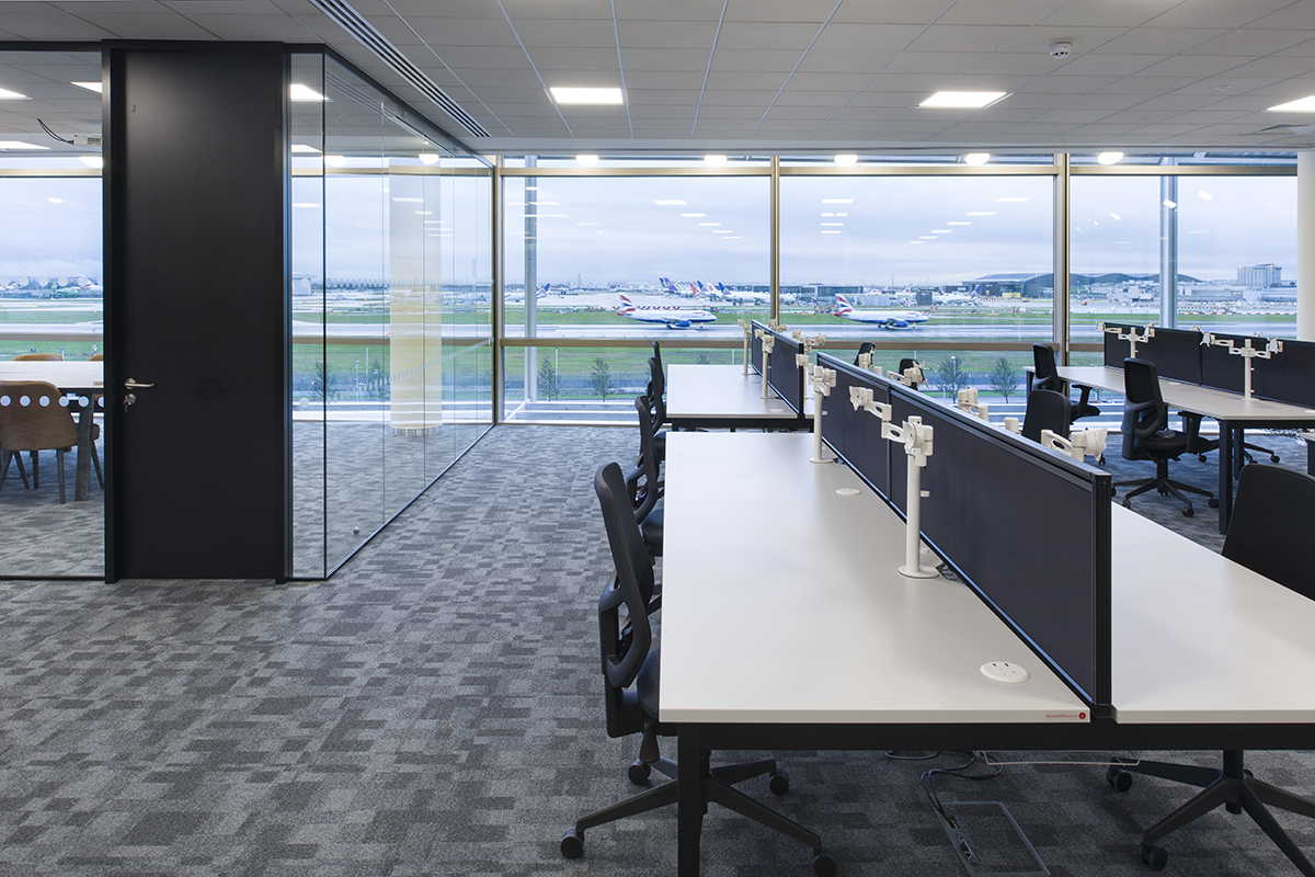 deff4a04-aeromobile-crawley-office-fit-out-007 deff4a04-aeromobile-crawley-office-fit-out-007